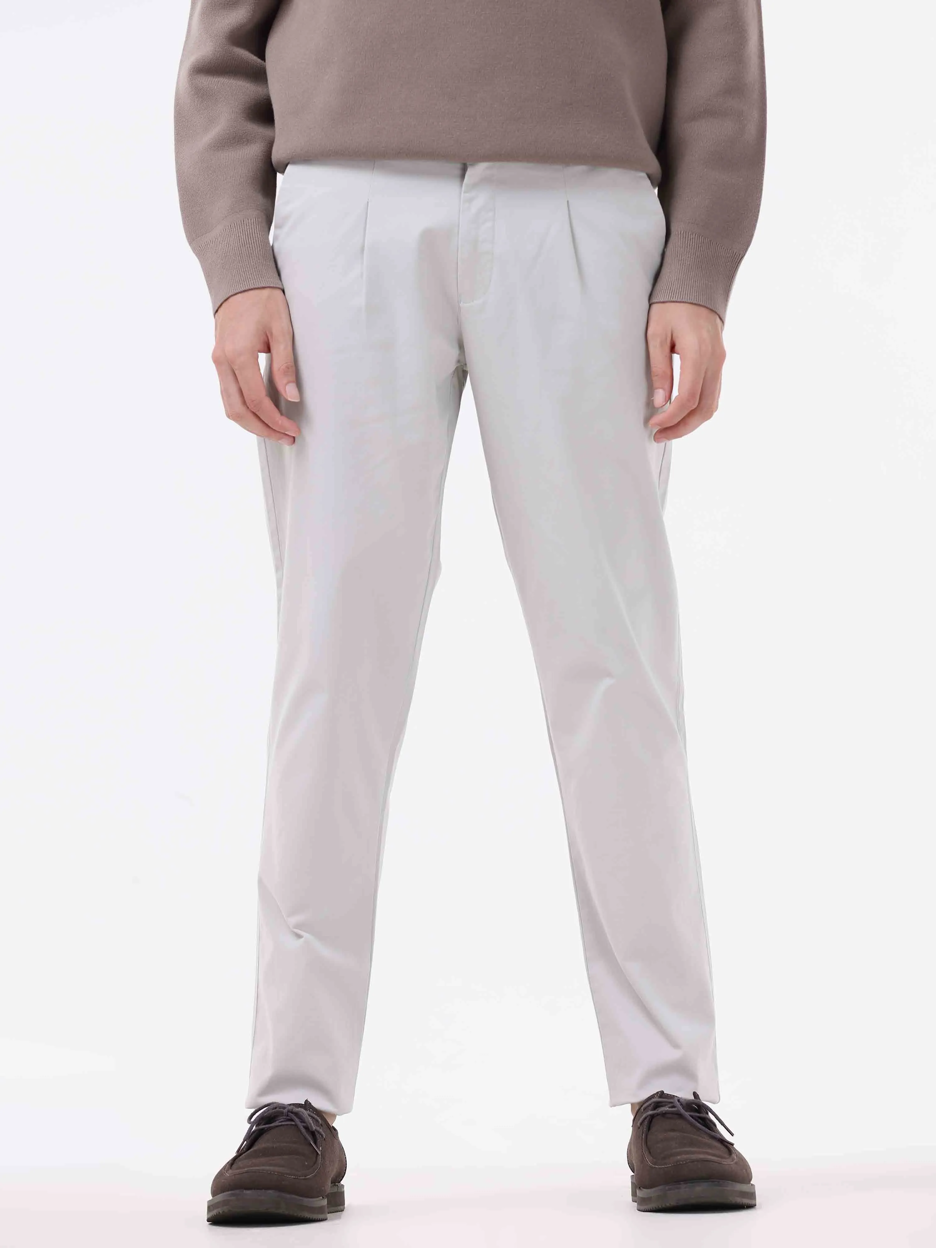 Essential Pleated Powder White Fine Twill Pant