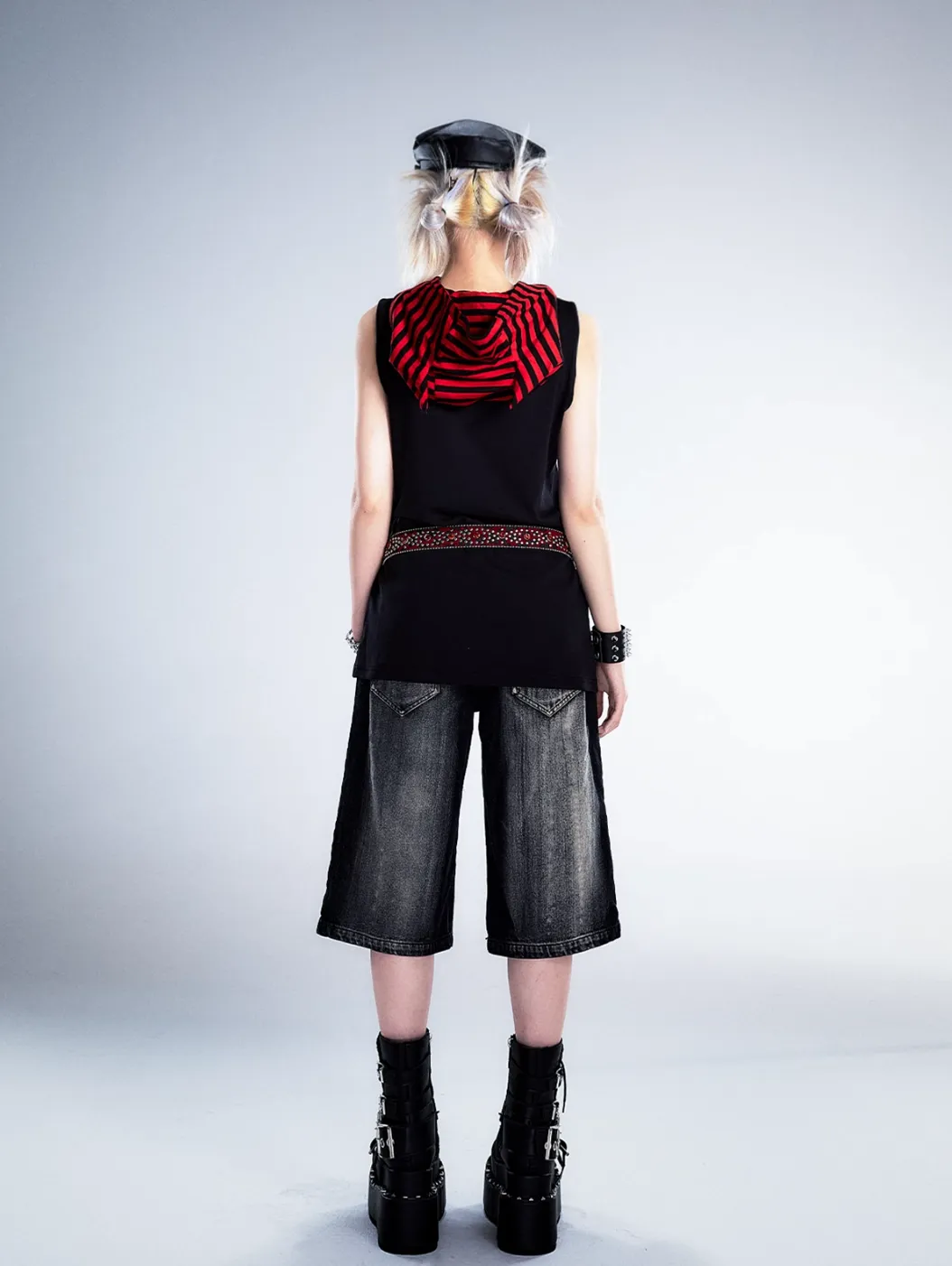 Frustration Garden Gothic Punk Denim Culottes - Black Faded Wide-Leg Capris with Studded Details