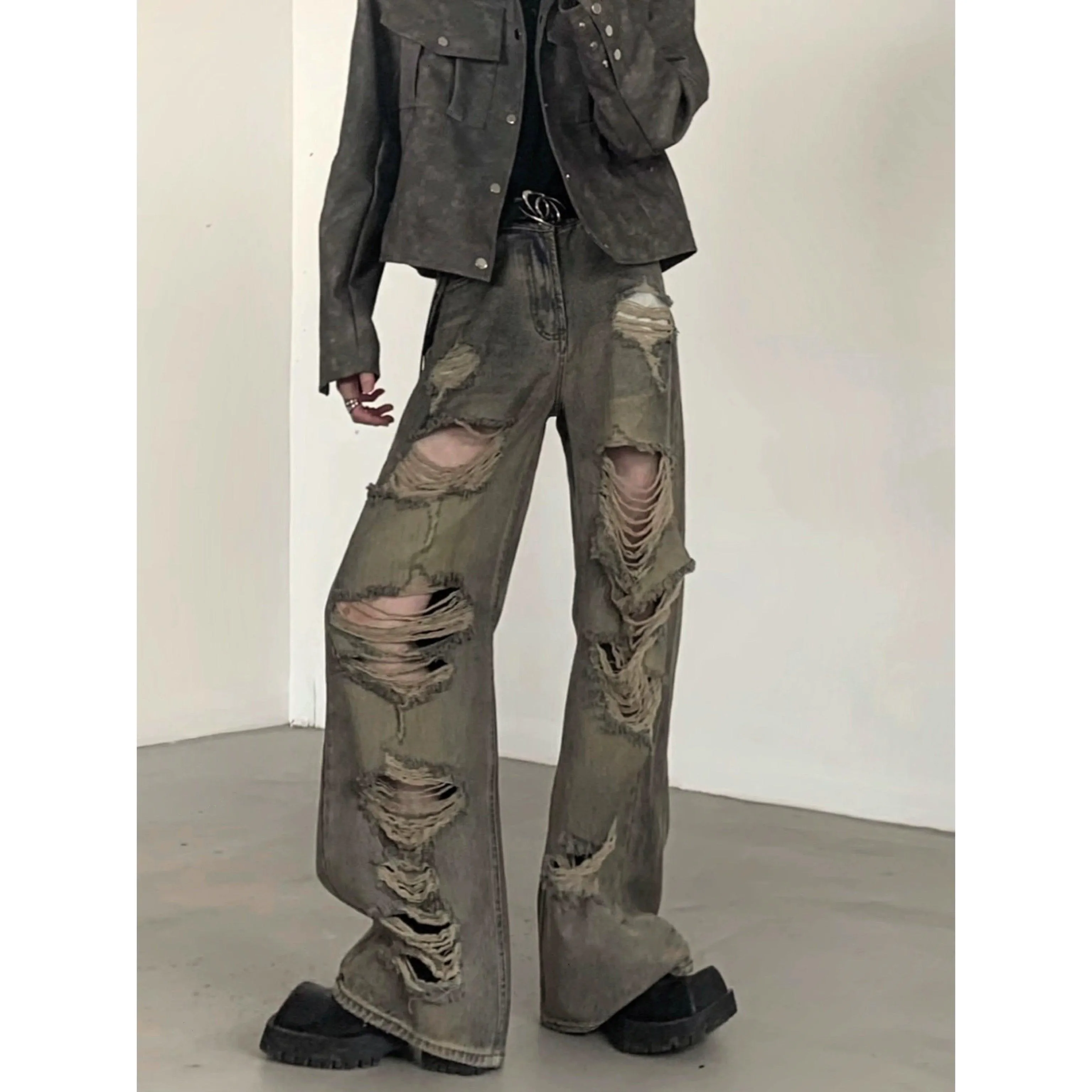 Heavily Distressed Wide-Leg Cargo Pants