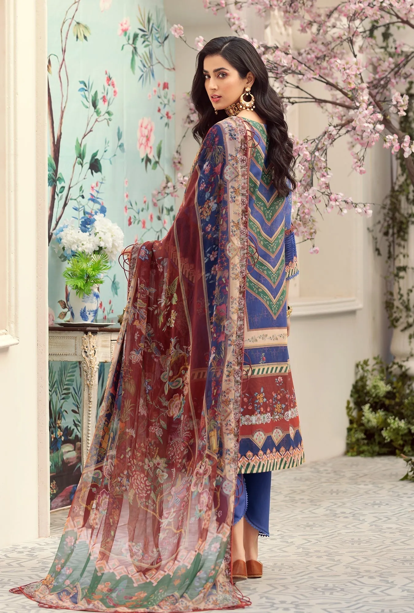 Noor Prints by Saadia Asad Lawn Collection 2022 – D5-B