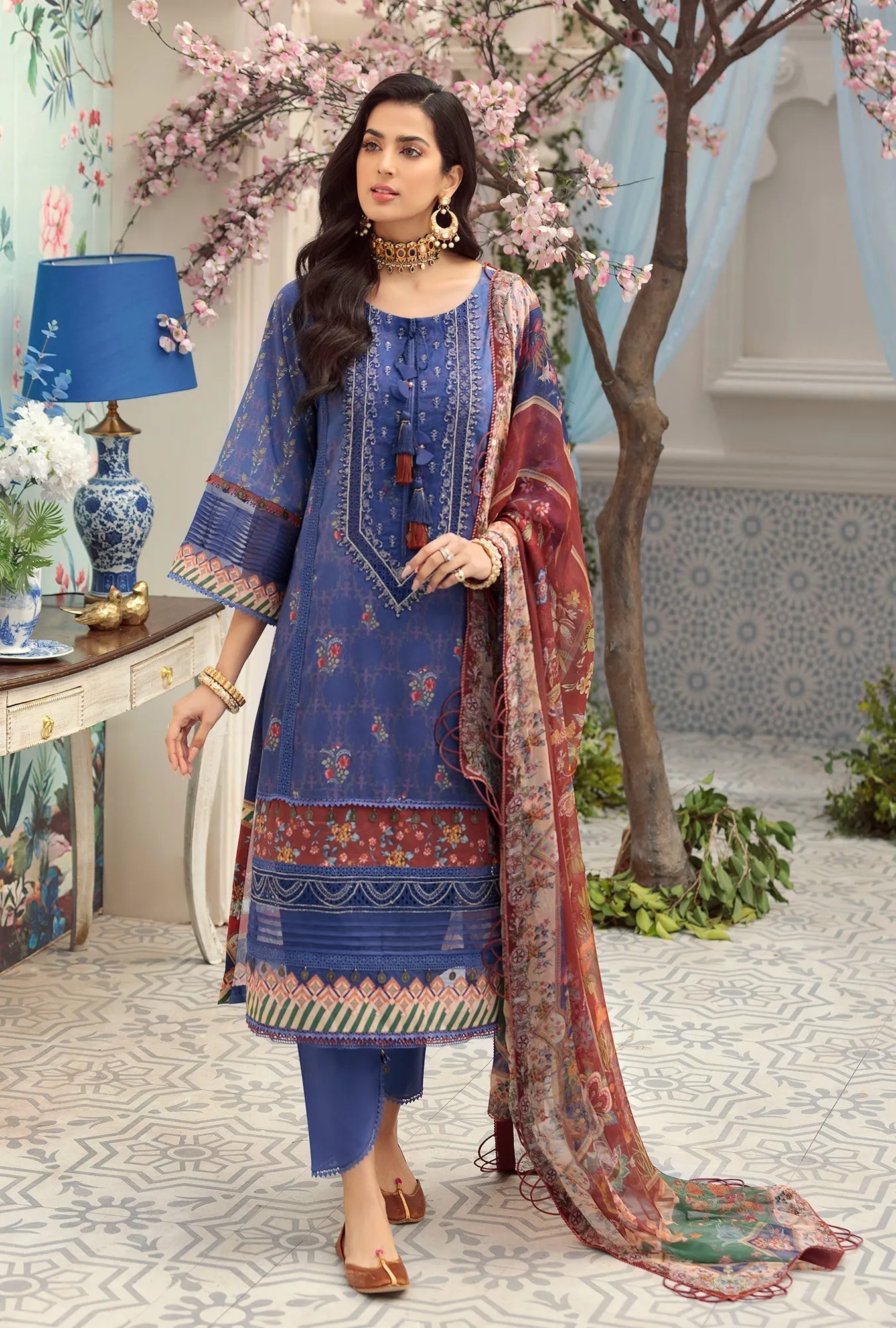 Noor Prints by Saadia Asad Lawn Collection 2022 – D5-B